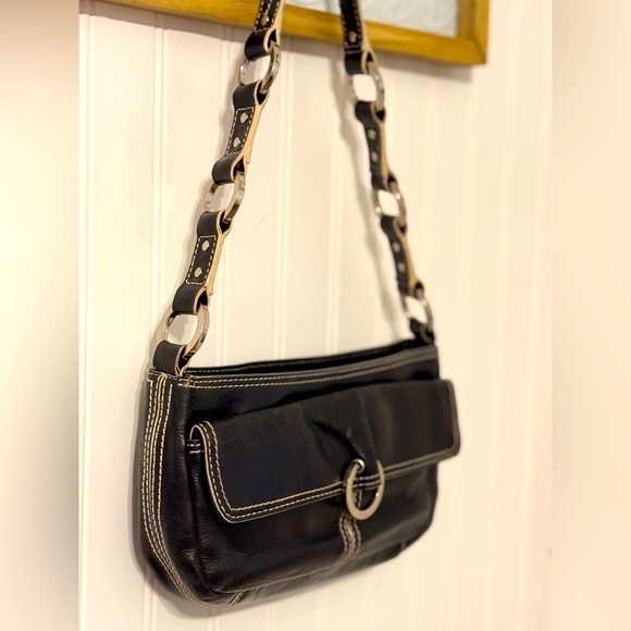 Hype Handbags - HYPE Black Leather Soho Shoulder Bag